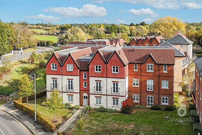 2 Bedroom Flat For Sale In Ferard Corner, Warfield, Bracknell, Berkshire, RG42