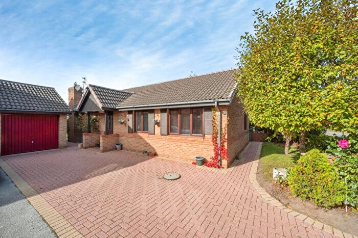 3 Bedroom Detached Bungalow For Sale In St. Marys Road, Dunsville, Doncaster, DN7