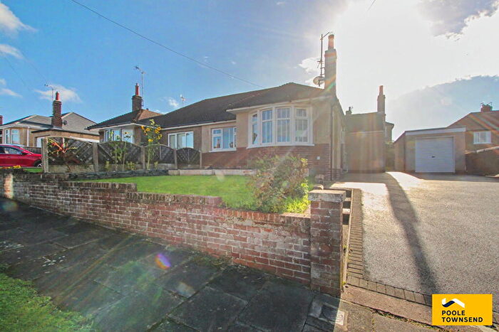 2 Bedroom Semi-Detached Bungalow For Sale In Arundel Drive, Barrow-in-furness, LA13