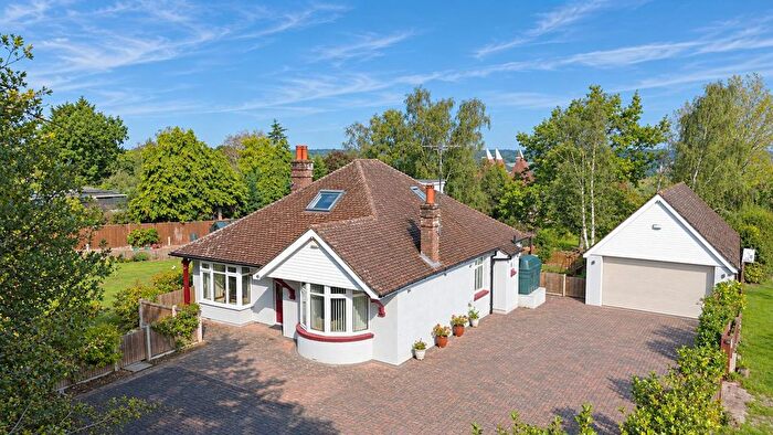 4 Bedroom Detached Bungalow For Sale In Rye Road, Sandhurst, TN18