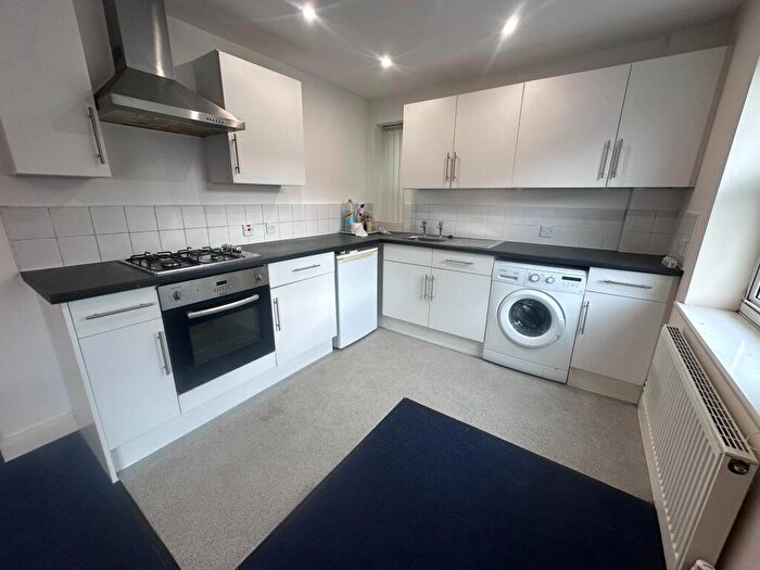 1 Bedroom Apartment To Rent In Carlton Road, Nottingham, NG3