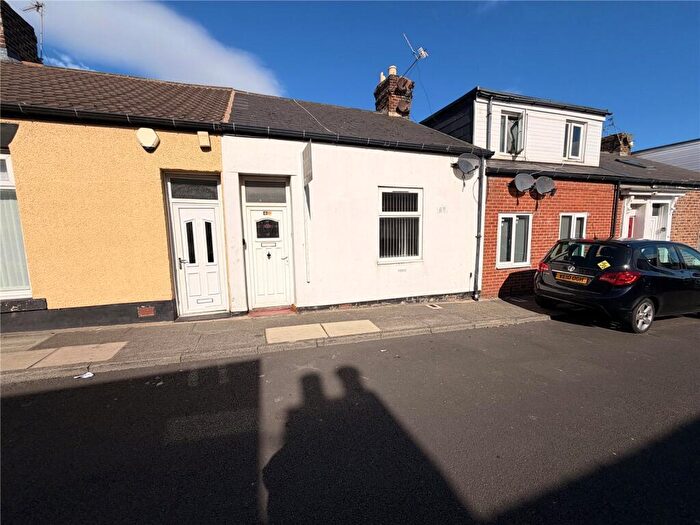 2 Bedroom Bungalow To Rent In Tower Street, Sunderland, Tyne And Wear, SR2