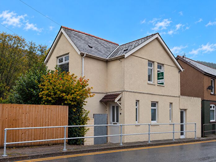 4 Bedroom Detached House For Sale In Glanrhyd, Aberdare Road, Mountain Asht, CF45