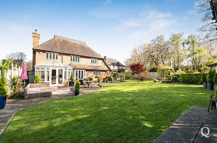 5 Bedroom Detached House For Sale In Brownings Orchard, Rodmersham, Sittingbourne, Kent, ME9