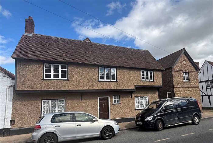 4 Bedroom Detached House For Sale In High Street, Elstow, MK42