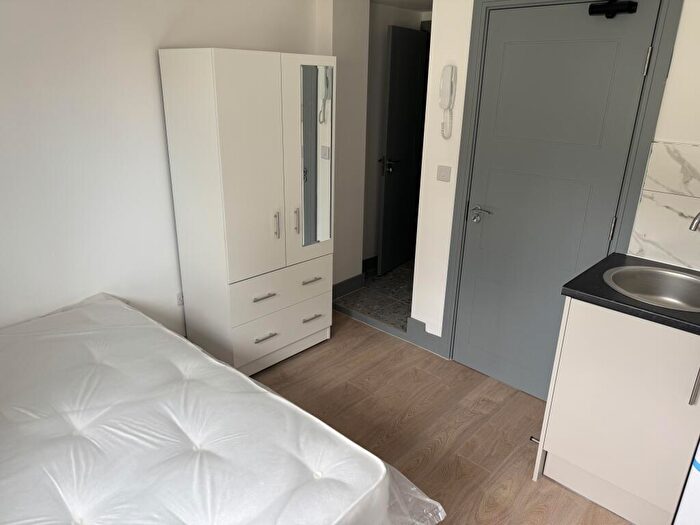 Studio To Rent In South Street, Canterbury, CT1