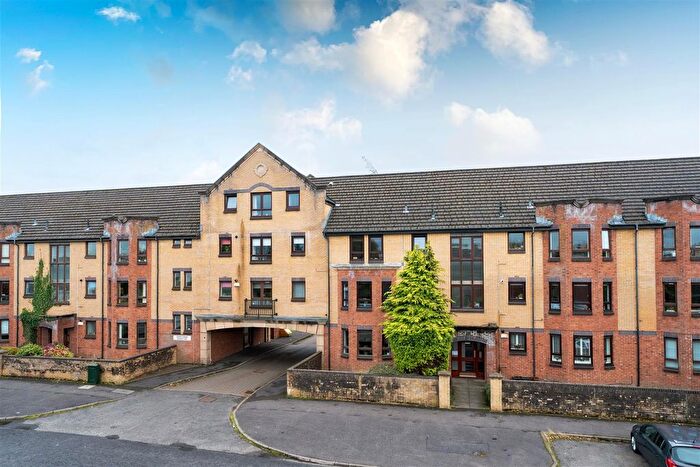 2 Bedroom Property For Sale In Titwood Road, Glasgow, G41