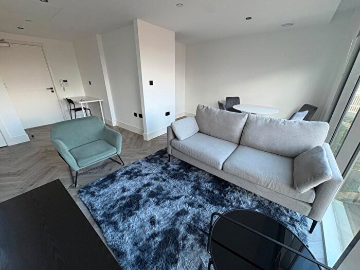 1 Bedroom Flat To Rent In St. Marys Gate, Sheffield, S1