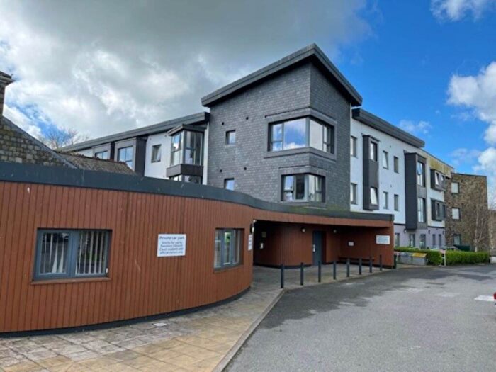 1 Bedroom Flat For Sale In Liskeard, PL14