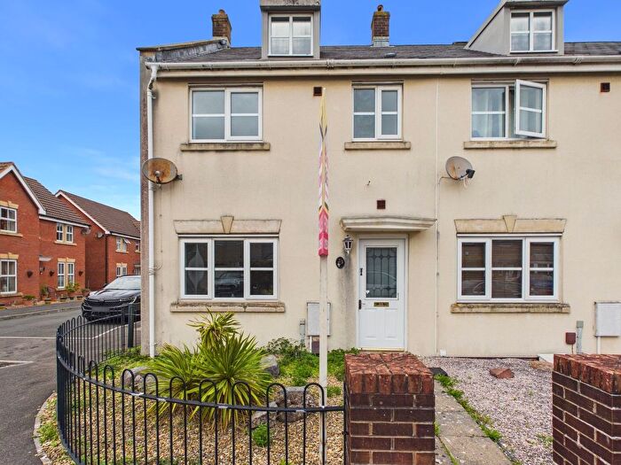 3 Bedroom End Of Terrace House For Sale In Pollard Road, Weston Village, Weston-Super-Mare, BS24