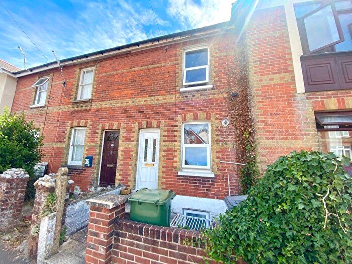 3 Bedroom Property To Rent In Osborne Road, Ryde, PO33