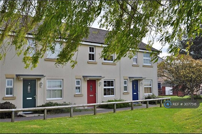 3 Bedroom Terraced House To Rent In Wayte St, Swindon, SN2