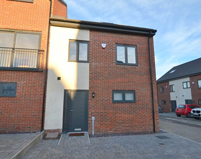 4 Bedroom House To Rent In Collingwood Gardens, North Shields, NE30