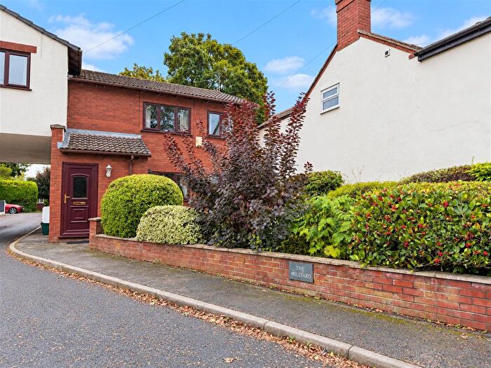 1 Bedroom Flat For Sale In Chester Road, Lavister, Rossett, Wrexham, LL12
