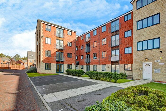 2 Bedroom Flat For Sale In St Michael's Vale, Hebburn, NE31