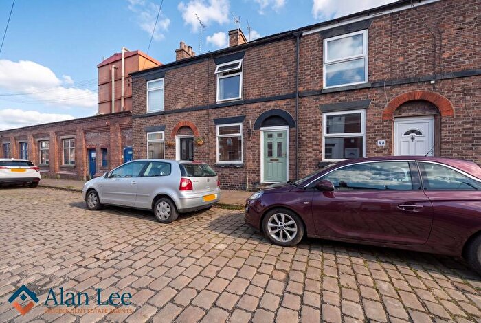2 Bedroom Terraced House For Sale In Buckley Street, Macclesfield, SK11