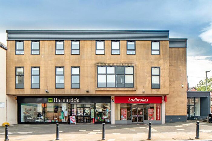 2 Bedroom Flat To Rent In Priestpopple, Hexham, NE46