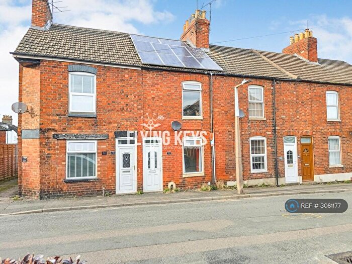 3 Bedroom Terraced House To Rent In Albert Street, Grantham, NG31