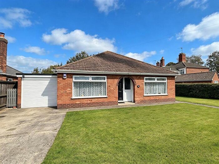 2 Bedroom Detached Bungalow For Sale In Park Avenue, Spalding, PE11