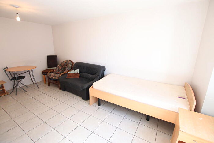 Flat To Rent In Malthouse Apartments, Nethergate, City Centre, DD1