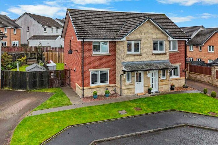3 Bedroom Semi-Detached House For Sale In Clement Drive, Clarkston, Airdrie, ML6