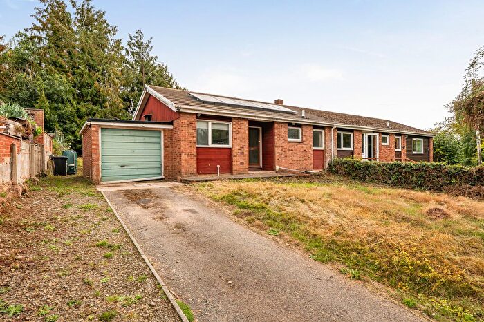 3 Bedroom Bungalow For Sale In Bells Orchard, Almeley, Hereford, HR3
