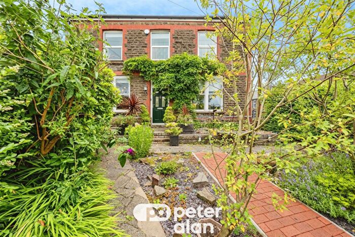 5 Bedroom Detached House For Sale In Treharne Road, Maesteg, CF34