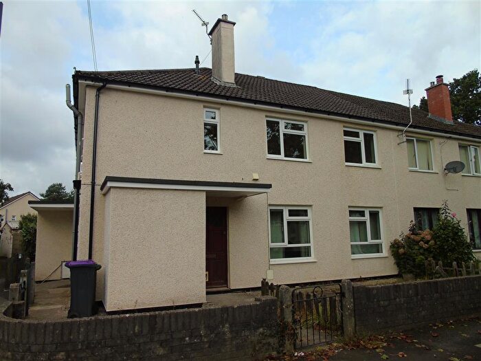 2 Bedroom Apartment To Rent In Cae Derwen, Two Locks, NP44