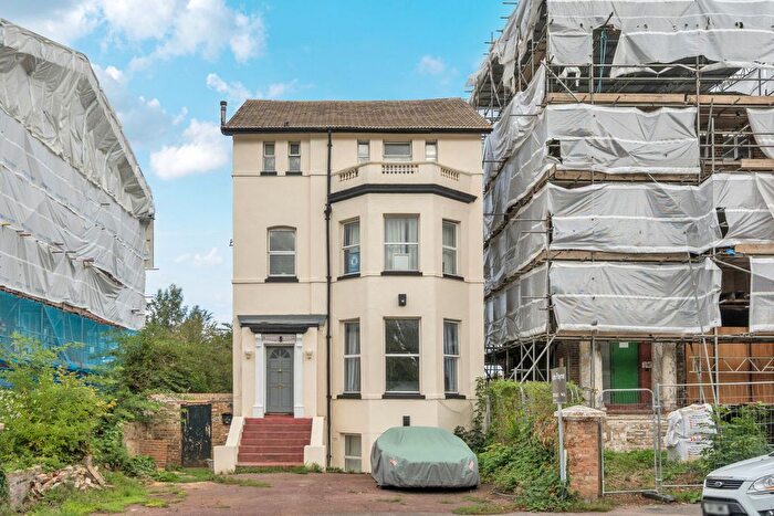 8 Bedroom Detached House For Sale In Burnt Ash Hill, Lee, SE12