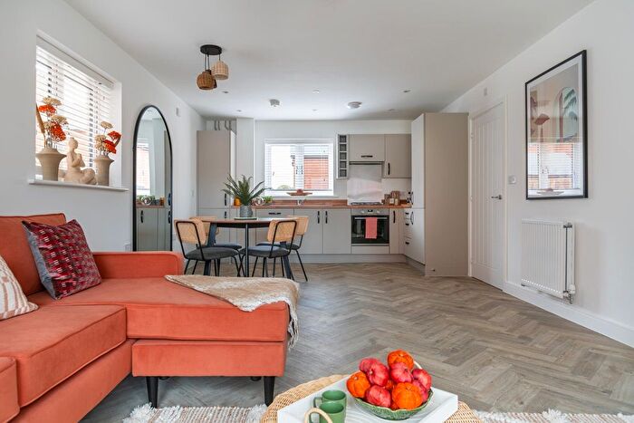 2 Bedroom Flat For Sale In "Falcon Court - Plot " At Westvale Park, Webber Street, Horley, RH6