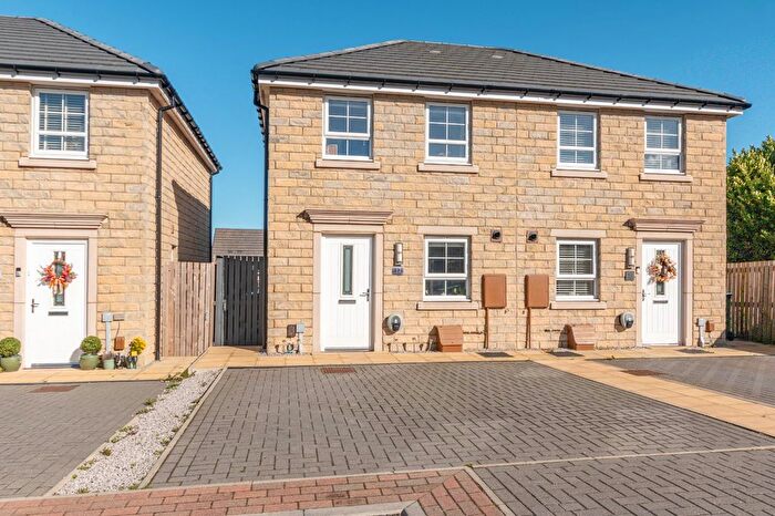 2 Bedroom Semi-Detached House For Sale In Hebble Close, Clayton, Bradford, West Yorkshire, BD14