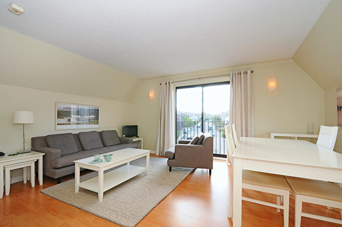 2 Bedroom Flat To Rent In Water Eaton Road, Oxford, OX2