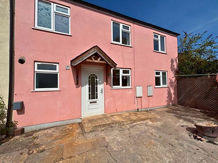 3 Bedroom Semi-Detached House For Sale In Albion Place, South Molton, EX36