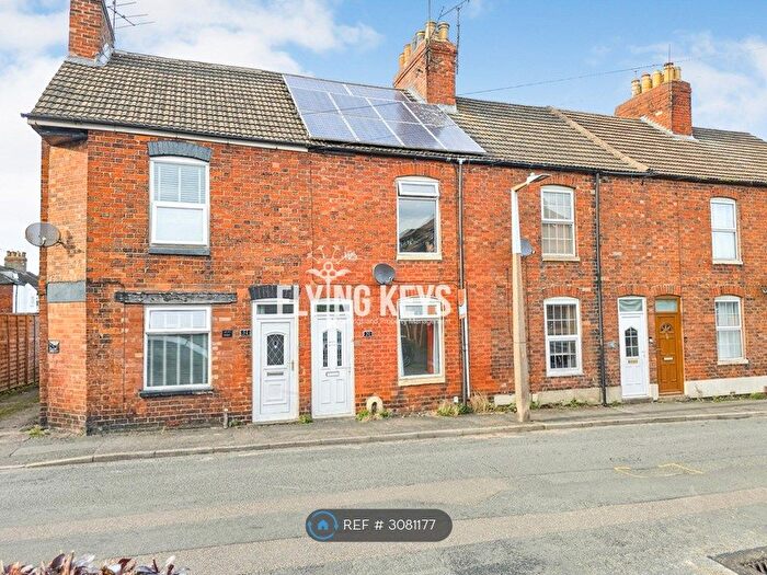 3 Bedroom Terraced House To Rent In Albert Street, Grantham, NG31