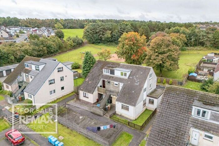 3 Bedroom Maisonette For Sale In Bridgeside Avenue, Whitburn, EH47
