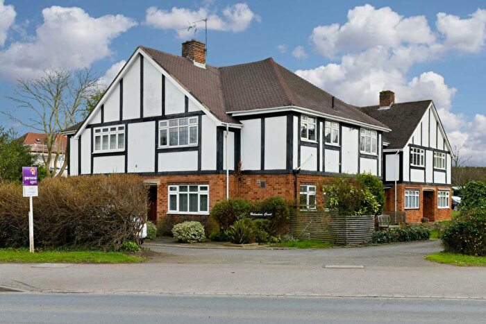 2 Bedroom Maisonette To Rent In Epsom Road, Epsom, KT17