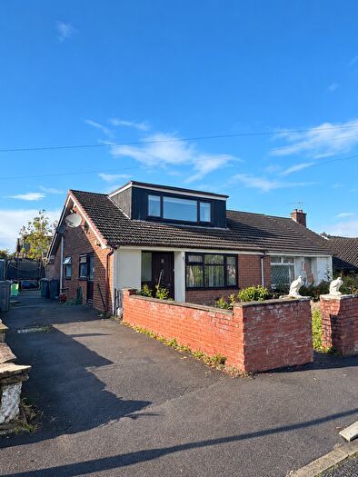 2 Bedroom Semi-Detached Bungalow For Sale In Thetford Drive, Manchester, M8
