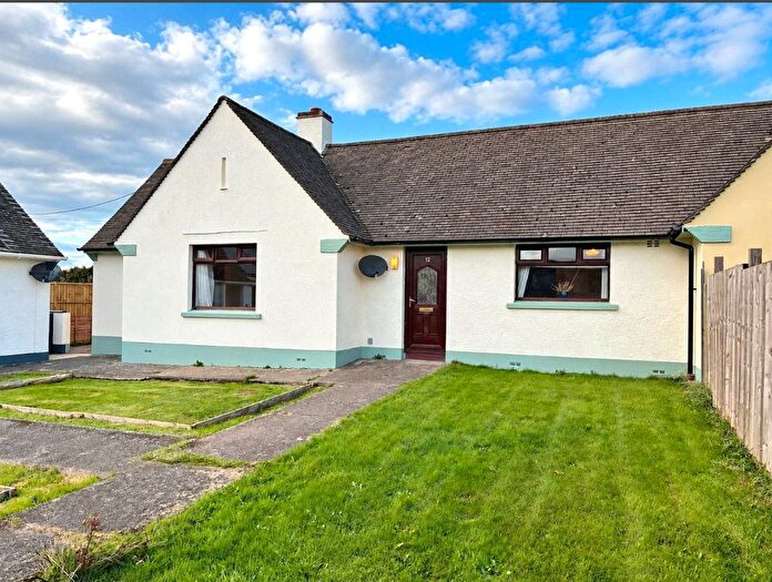 2 Bedroom Bungalow To Rent In Woodville Road, Woodford, Morwenstow, EX23