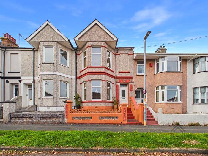 3 Bedroom Terraced House For Sale In Cremyll Road, Torpoint, PL11