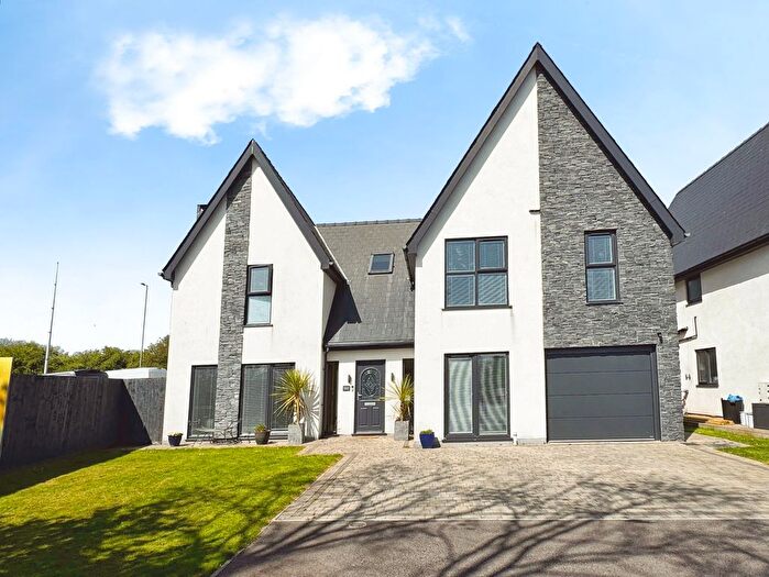 4 Bedroom Detached House For Sale In Laurel Court, Waterton, Bridgend, CF31
