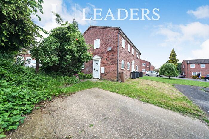 1 Bedroom Flat To Rent In Layham Drive, Luton, Bedfordshire, LU2