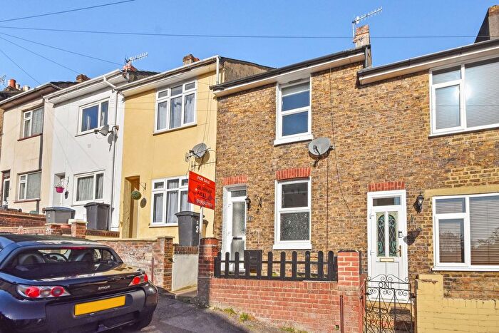 2 Bedroom Terraced House For Sale In Woods Place, Dover, CT17