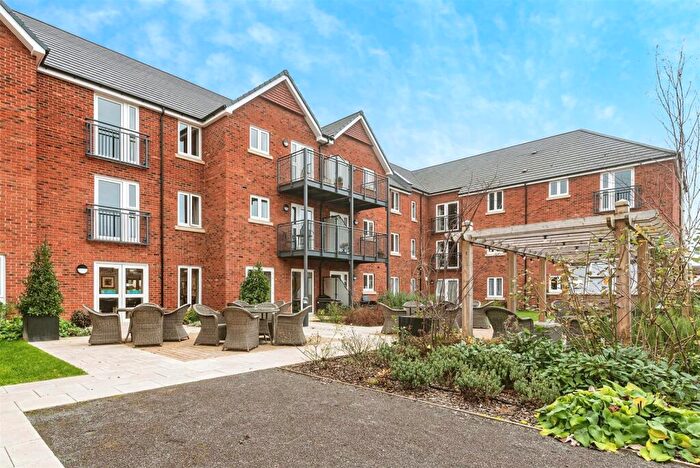 1 Bedroom Apartment For Sale In The Moors, Thatcham, RG19