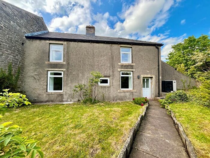 4 Bedroom Semi-Detached House To Rent In Downham Road, Chatburn, BB7