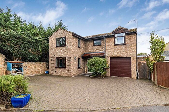 5 Bedroom Detached House For Sale In , East Fen Road, Isleham, Cambridgeshire, S, CB7