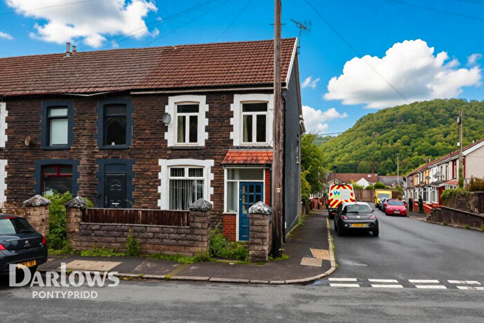 3 Bedroom End Of Terrace House For Sale In Merthyr Road, Pontypridd, CF37