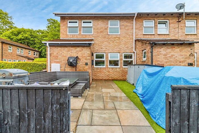 3 Bedroom End Of Terrace House For Sale In Rowan Way, Brixham, TQ5