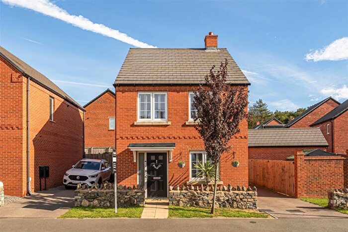 3 Bedroom Detached House For Sale In Citron Avenue, Coalville, LE67