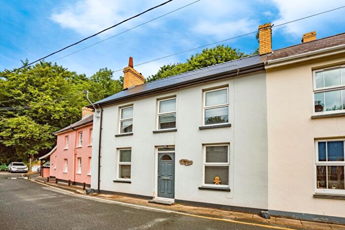 3 Bedroom Terraced House For Sale In Llangrannog, Llandysul, Ceredigion, SA44