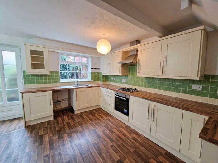 3 Bedroom Terraced House To Rent In Central Avenue, New Basford, Nottingham, Nottinghamshire, NG7